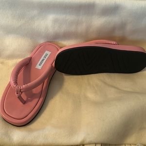 Pink flat Slide